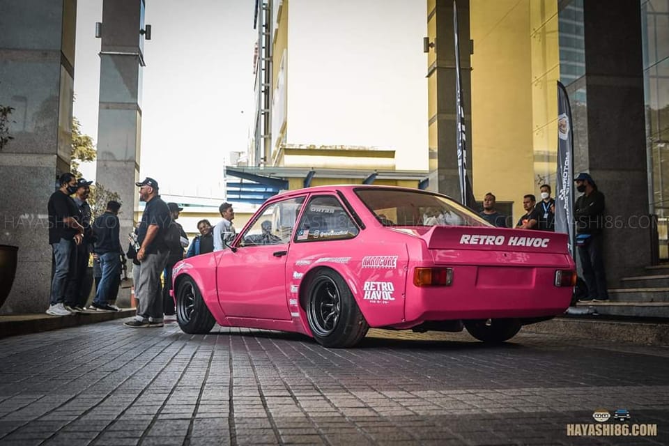 Rocket Bunny Pandem Ford Escort MK2 - Duck
