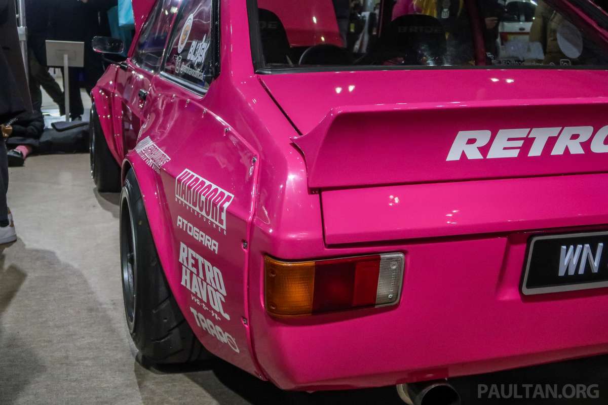 Rocket Bunny Pandem Ford Escort MK2 - Side