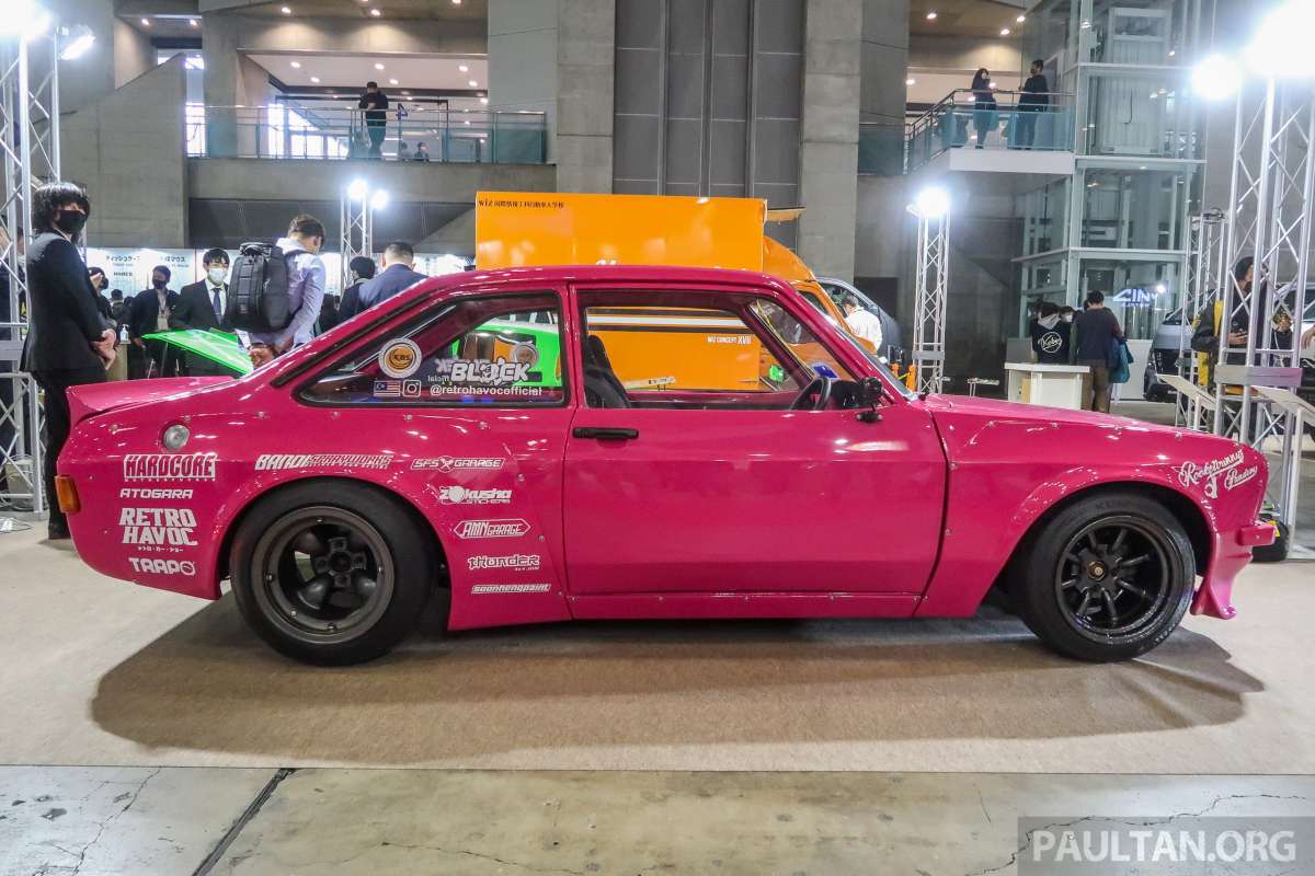 Rocket Bunny Pandem Ford Escort MK2 - Side