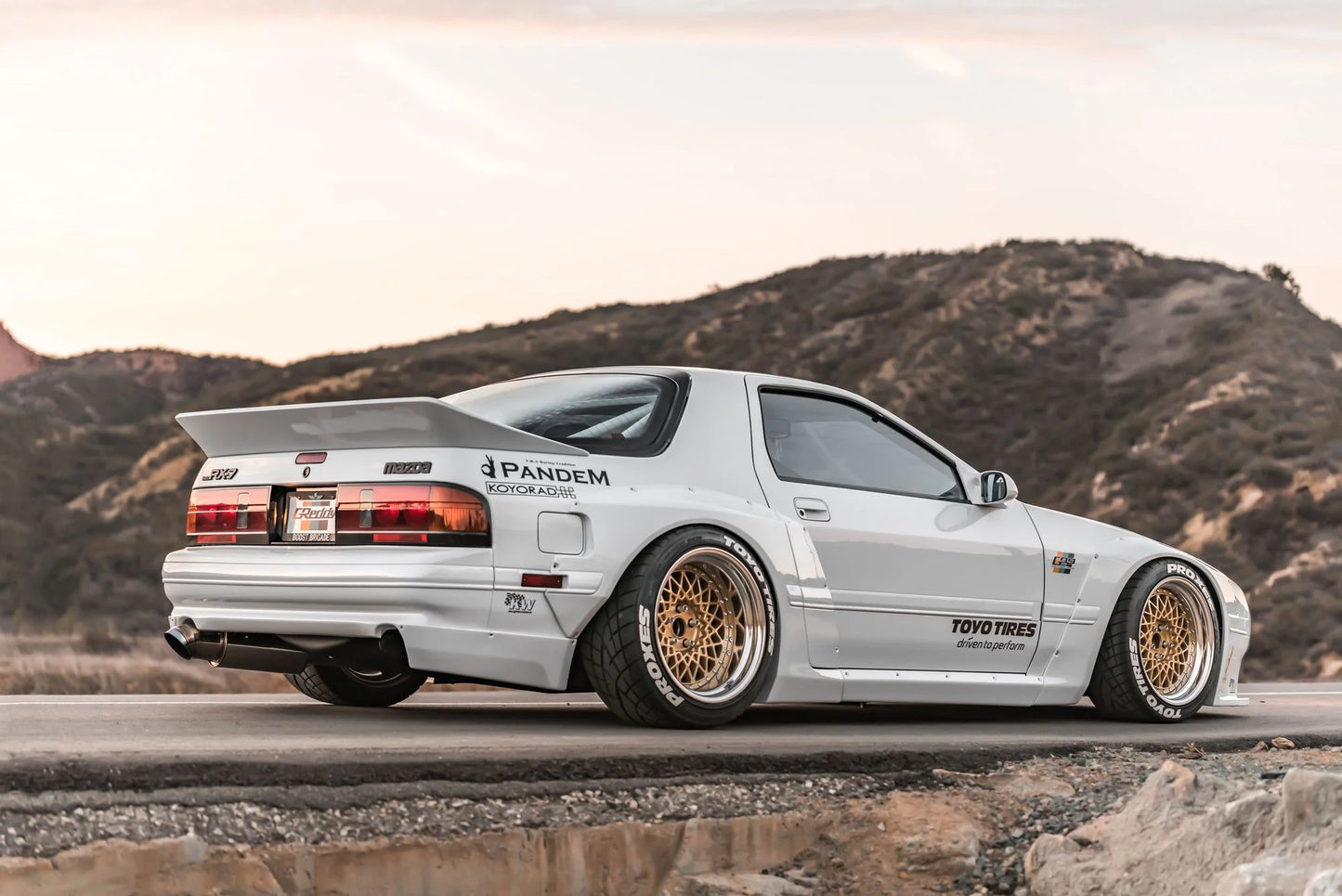 Rocket Bunny Pandem Mazda RX7 (FC3S) - Front Bumper (only) - 17040331